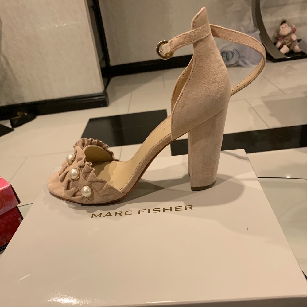 Marc fisher Pearl Heeled Sandals